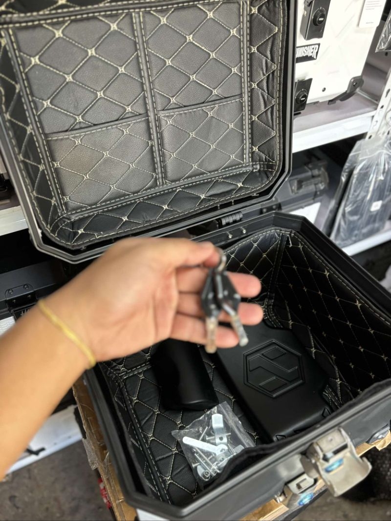 HNJ v4 3X ABS 45 LITERS TOP BOX WITH BACKREST | Shopee Philippines