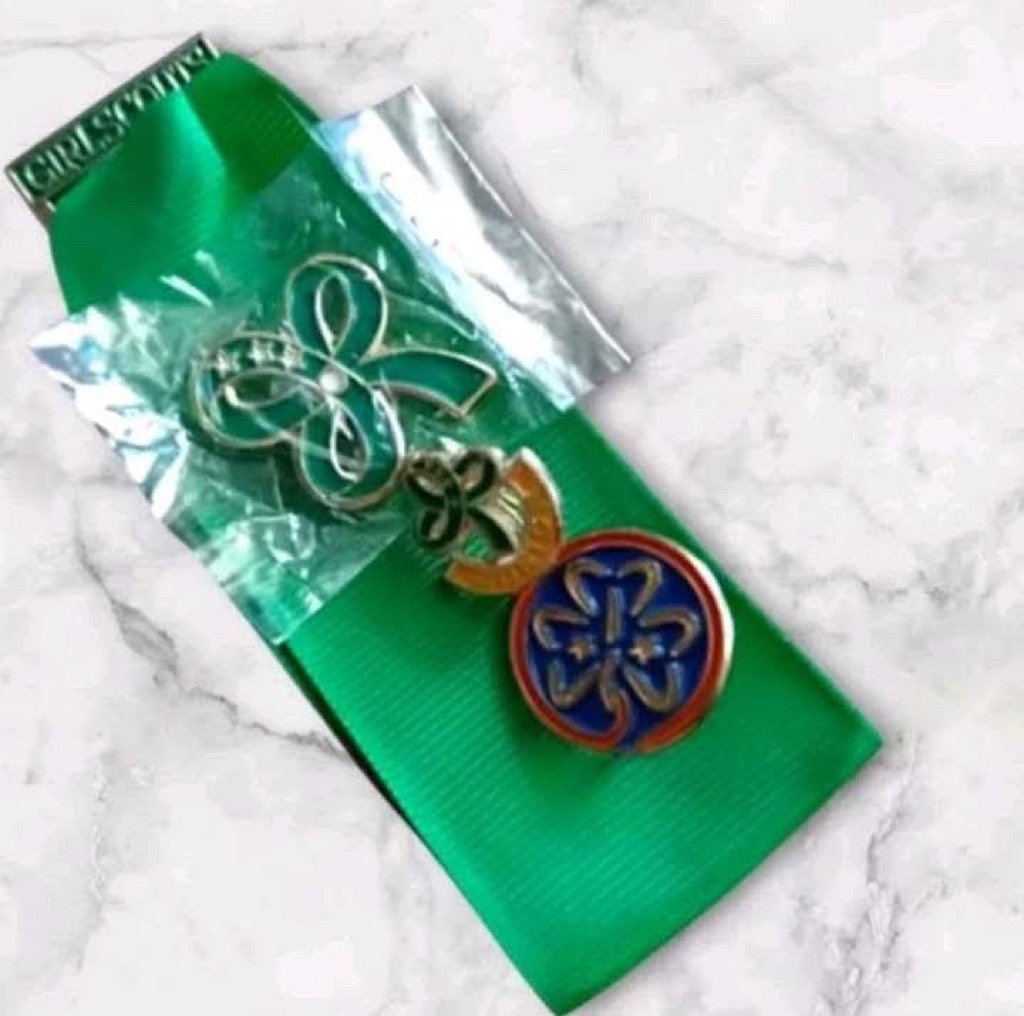 4 in 1 set Girl Scout Accessories Complete Pins | Shopee Philippines