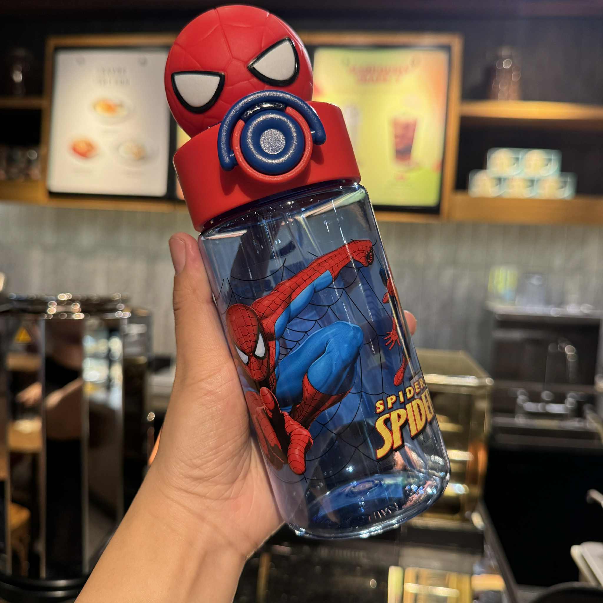 Spiderman Handheld Straw Cup Tritan Portable Water Bottle 500ml 