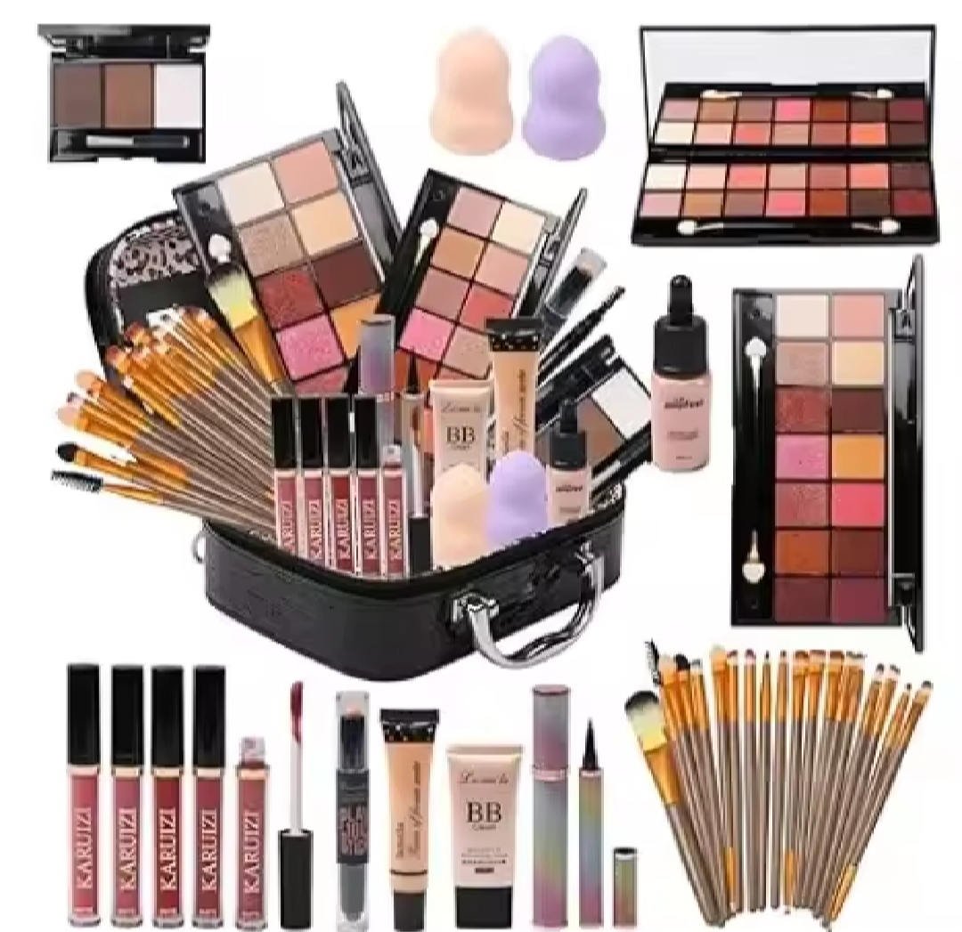 RANDOM/ASSORTED Makeup eyeshadow, Pallet,Professional Makeup Kit for ...