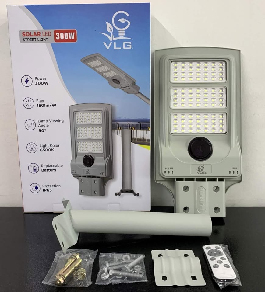 VLG SOLAR STREET LIGHT ( VSL 3134DL SERIES 300W, 400W & 500W) | Shopee ...