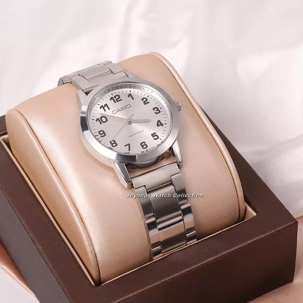 CS0 V001 Quartz Numerical All Silver Stainless Steel Band Time Trend ...