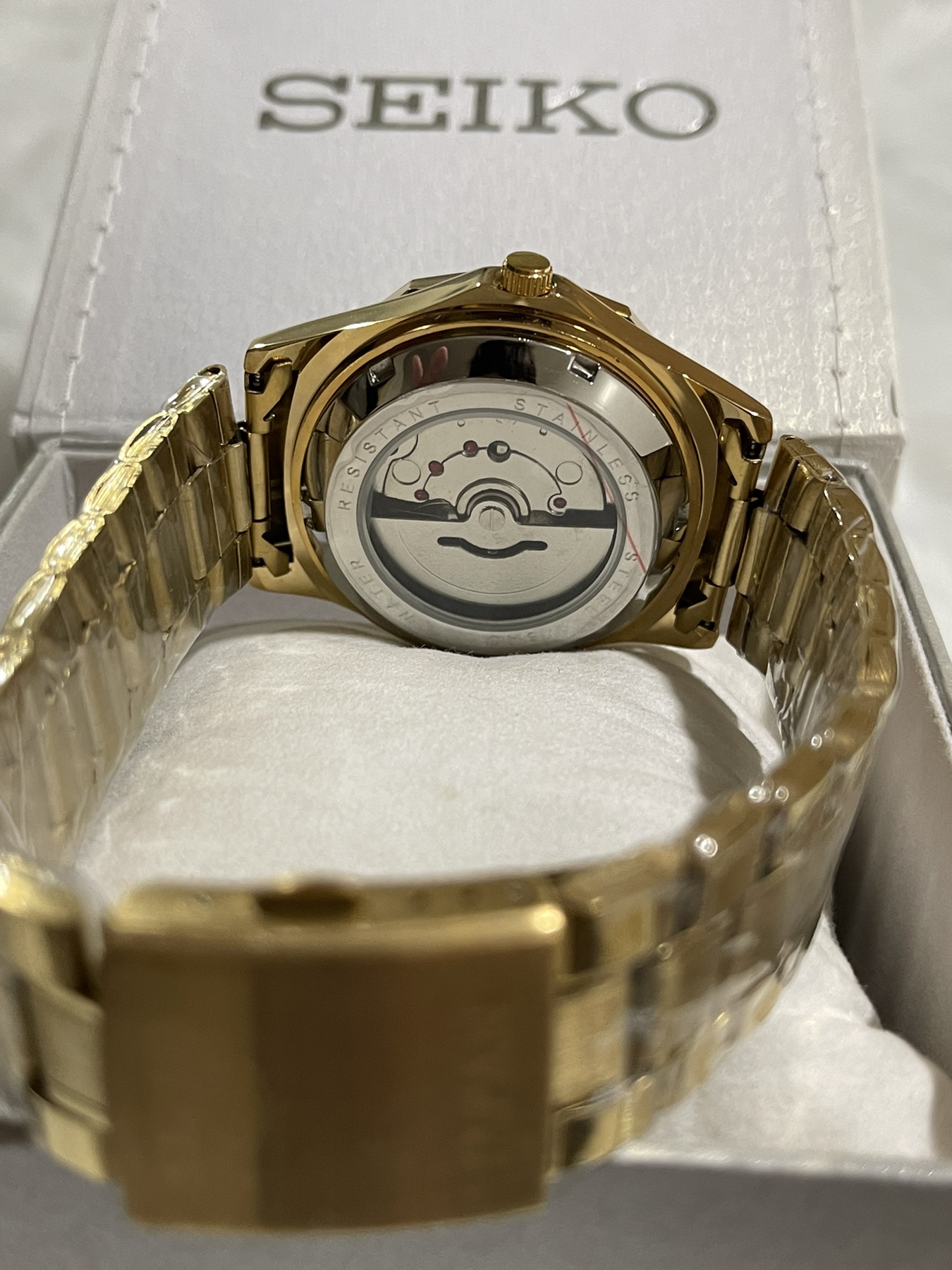 Seiko 5 Watch Automatic Backside view Waterproof Gold 21 jewels With ...