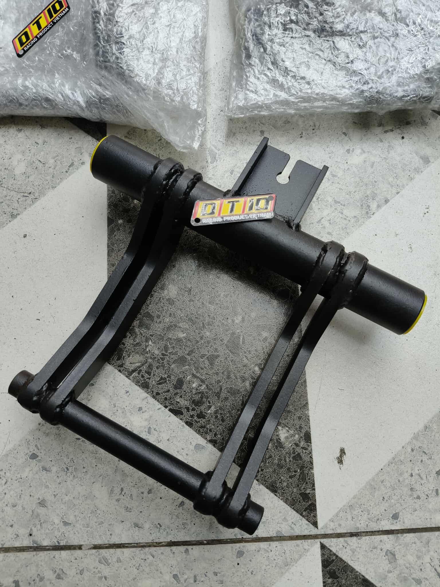 DT10 STEEL CNC EMBLEM ENGINE SUPPORT +2.5 (BAKAL) HONDA CLICK V3 ...