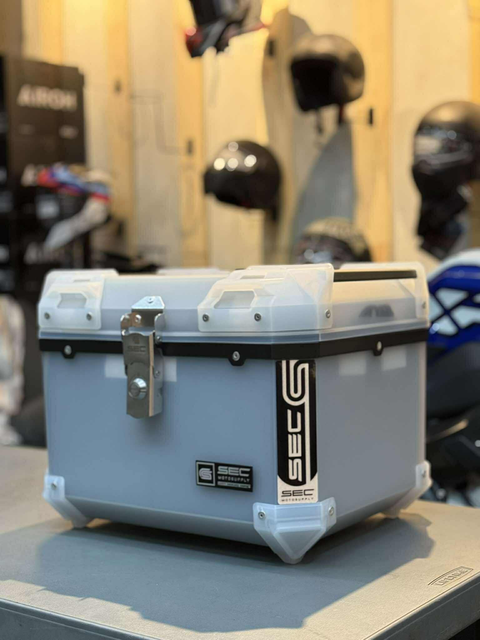 SEC ABS HARD PLASTIC TOP BOX 45 LITERS DUAL LOCK | Shopee Philippines