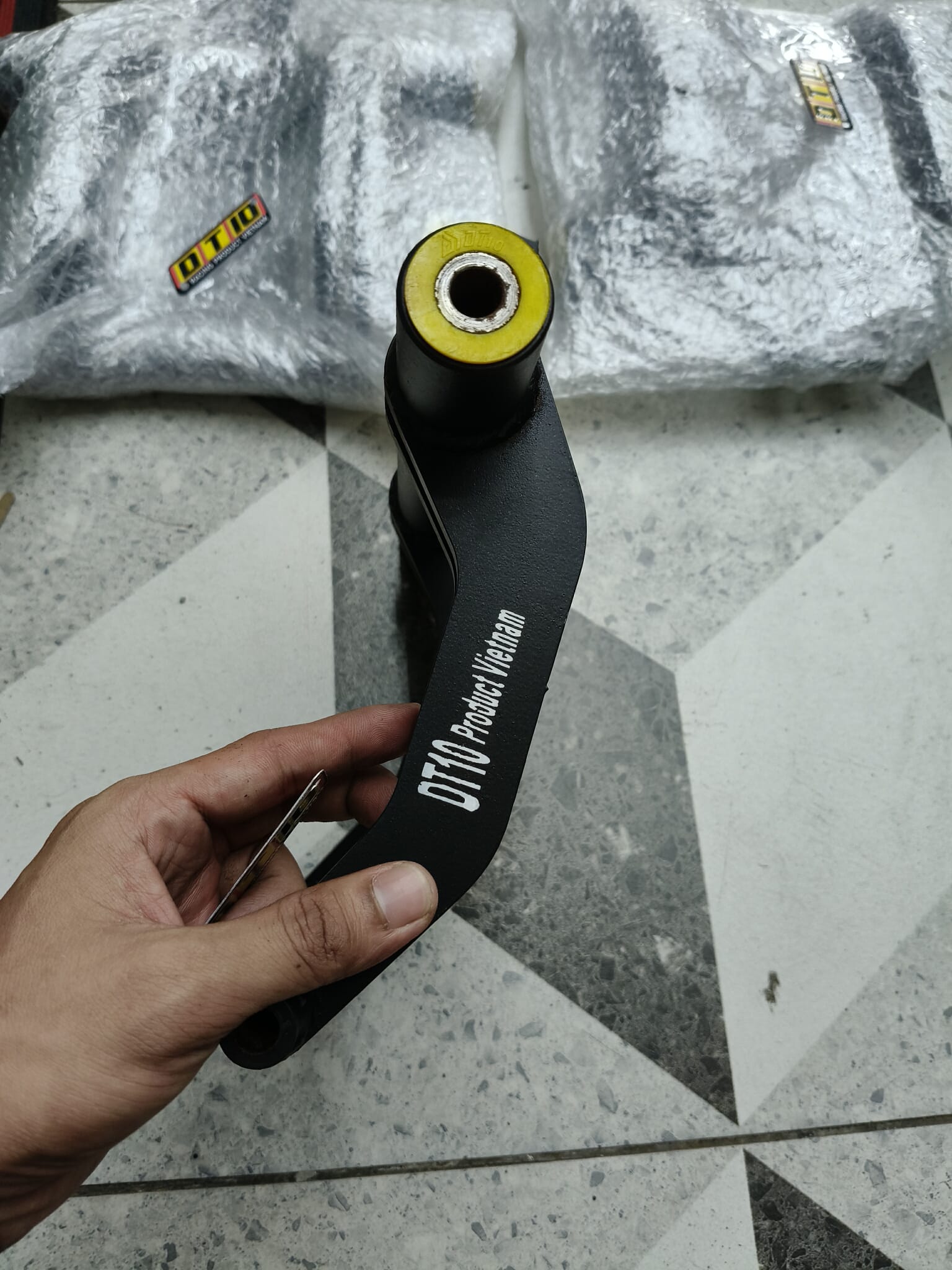DT10 STEEL CNC EMBLEM ENGINE SUPPORT +2.5 (BAKAL) HONDA CLICK V3 ...