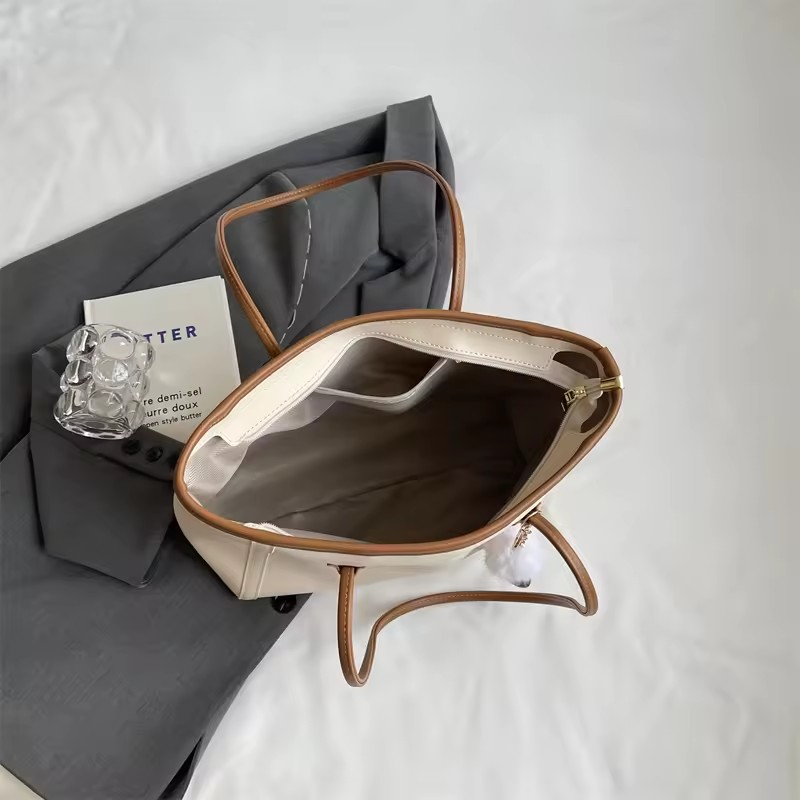 JNK #FF4141 Ladies Fashionable Leather Tote Bag Elegant Trendy Shoulder ...