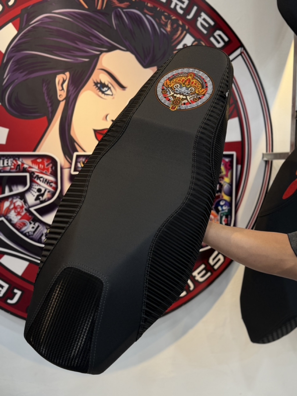 INDO SEAT ASSEMBLY | BRAND NEW CUSTOM SEAT | Shopee Philippines