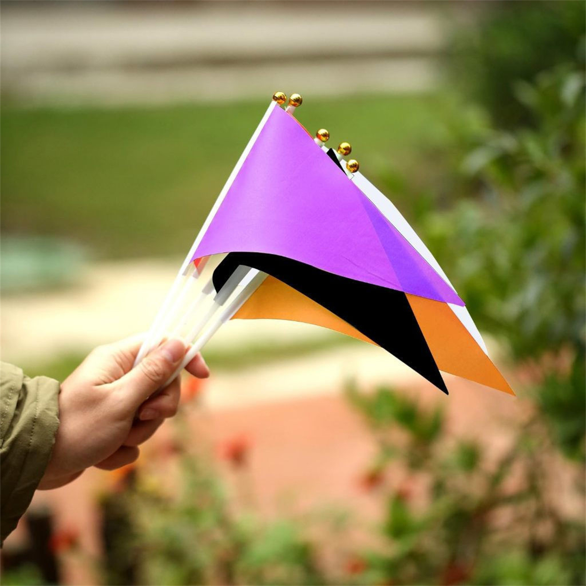 10Pcs Colorful Triangle Flaglets with Stick Triangle Flag Handheld Flag ...