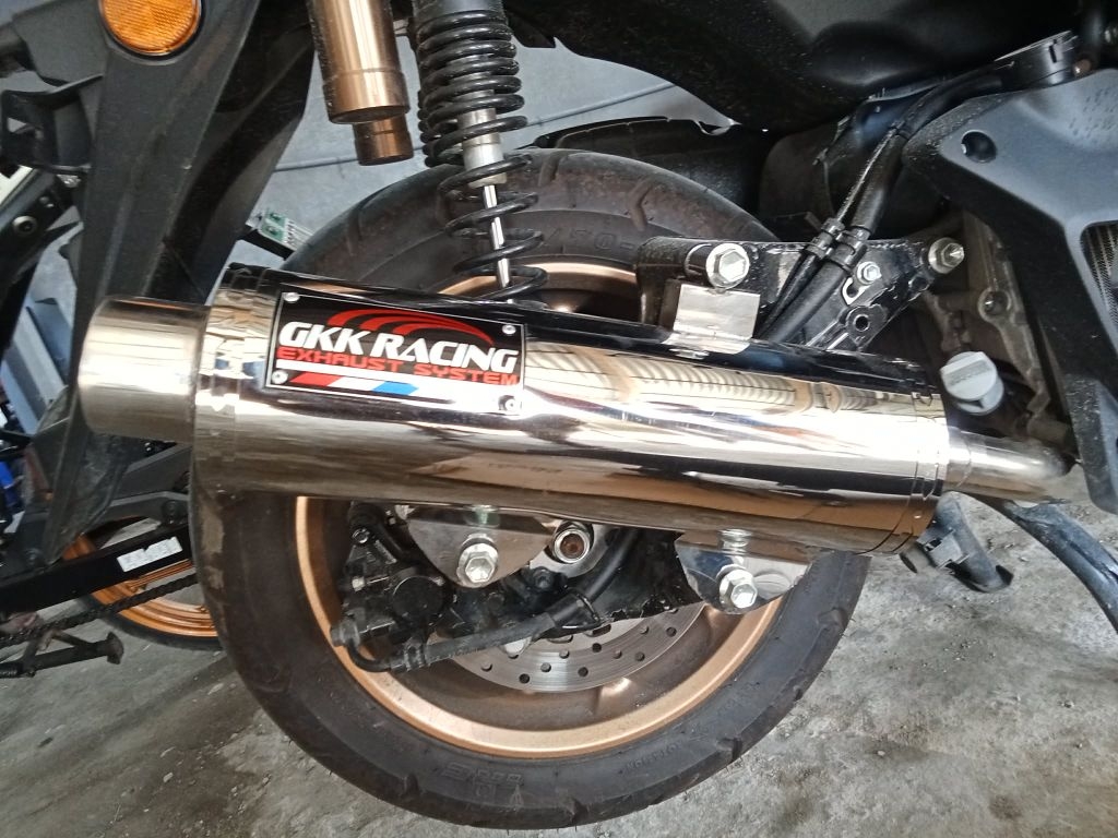 NMAX V2 and V3 ATOMIC POWER PIPE WITH SILENCER | Shopee Philippines