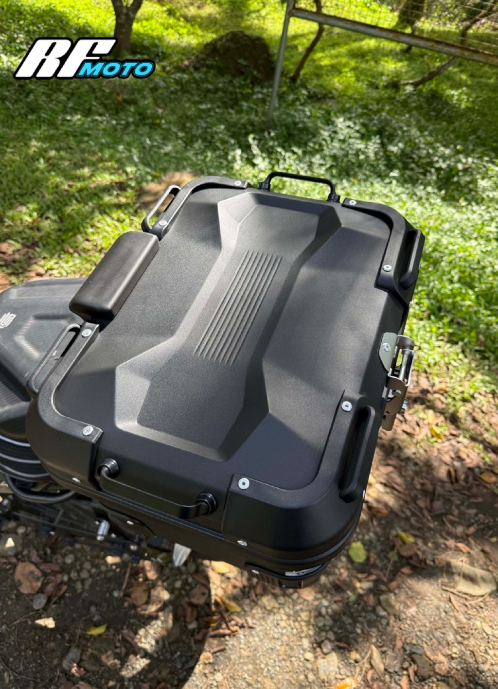 SEC FREEDOM 45L HARD PLASTIC DULA LOCK TOP BOX WITH METAL BASE PLATE ...