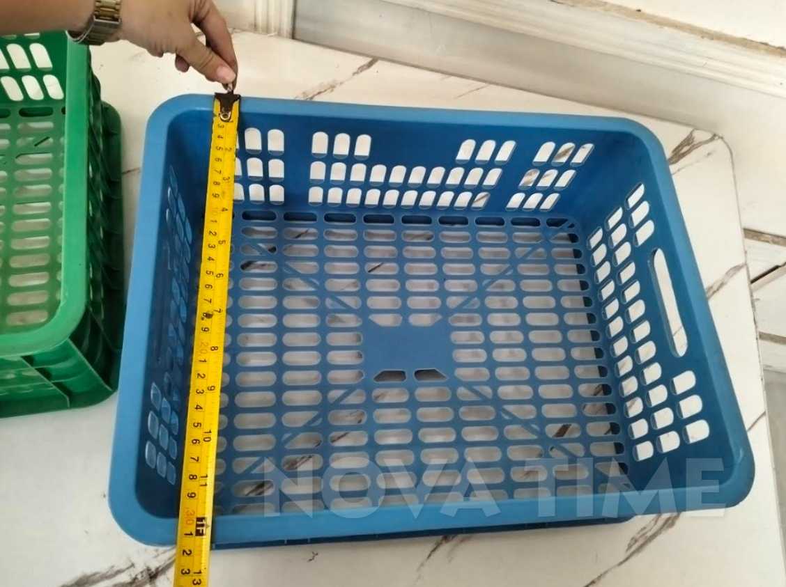 STACKABLE SMALL PLASTIC CRATES FOR FOOD STORAGE #553 COLORED CRATES ...