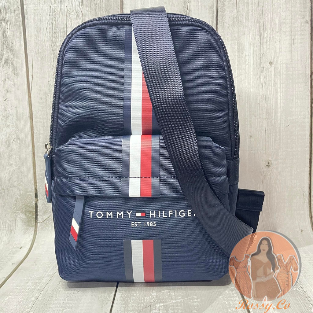 Tommy Hilfiger Men's Shoulder Bag Diagonal Hanging Body Bag from USA