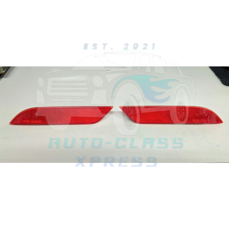 Genuine Reflector (Rear) For Isuzu Crosswind XUV and Sportivo ONLY 2007 ...