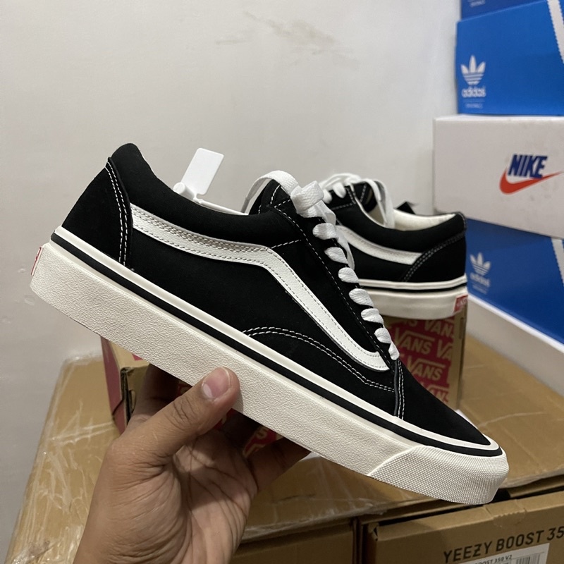 Vans Anaheim 36 Dx Old Skool Black White Men And Women Shopee