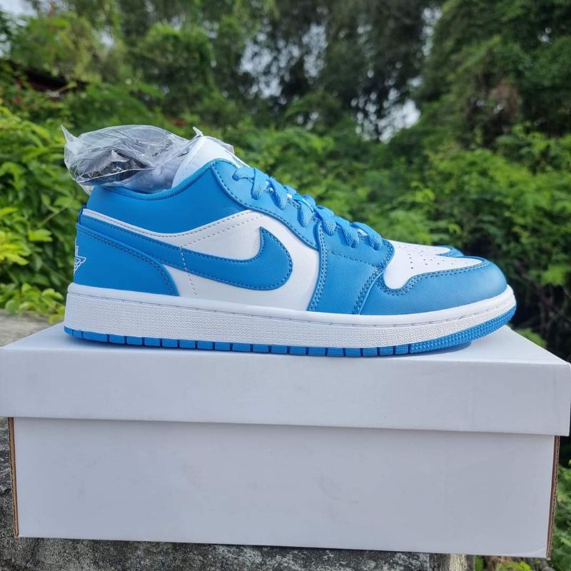 JORDAN 1 LOW SKY BLUE FOR MEN AND WOMEN FREE SOCKS MADE IN VIETNAM