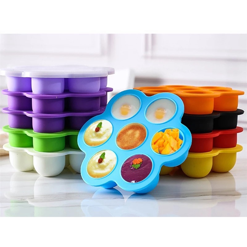 gopanda-silicone-food-molder-with-lid-baby-egg-bites-maker-bpa-free-7