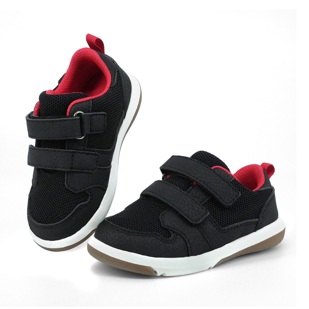 Skywheel Lightweight Breathable Boys Sneakers Running Athletic Shoes For Toddler Little Kids Big Kids Black school shoes