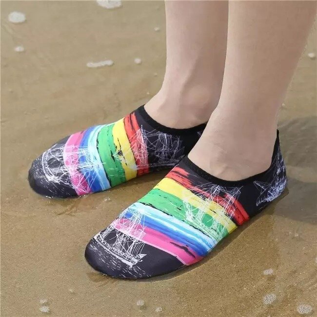 Unisex Aqua Shoes Amphibious Rubber Quick Dry Beach Shoes No Slip Water Sports Shoes Shopee 7179