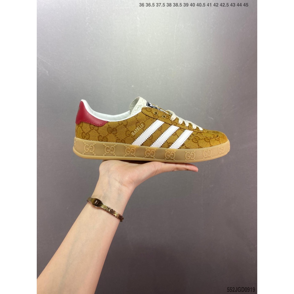 Adidas best sale clover logo