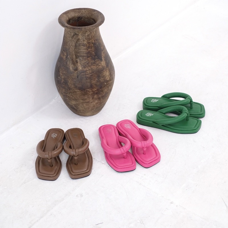 ELLIZE • CANDY SANDALS | Shopee Philippines
