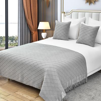 GSGC Hotel Bed Runners Bedspread For King Size Bed Scarf Solid Color Bedroom Bed Tail Towel Soft Comfortable Bedding Scarf Cover