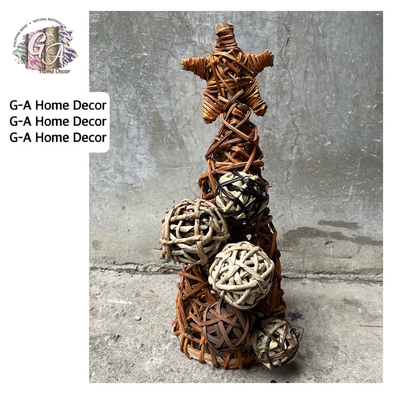 Mini Table Christmas Tree Decor with Native Balls - Natural Material ...