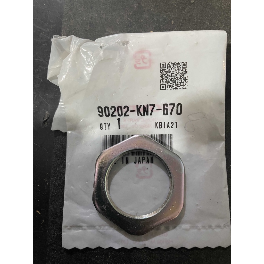 Genuine Clutch Lining Nut 28mm 90202kn7670 for Honda Scooter Models