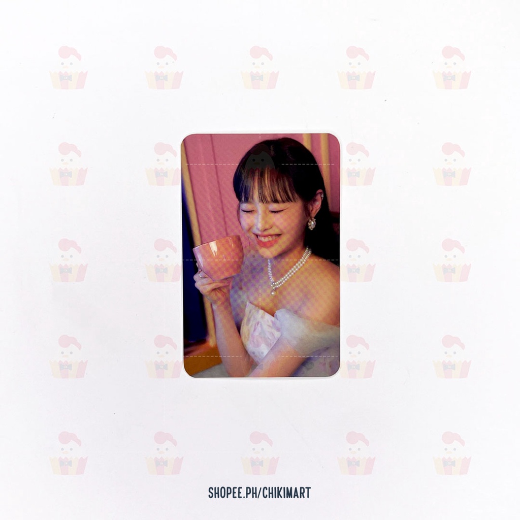 Loona Flip That Official Everline MD Collect Book, Photocard