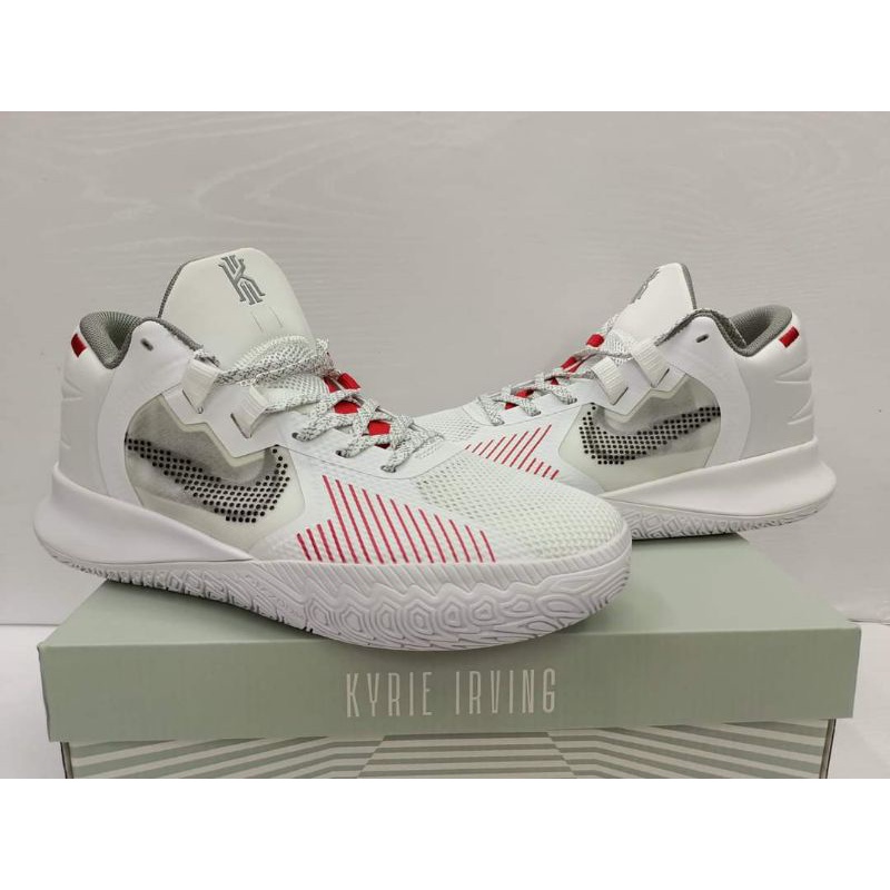 Kyrie flytrap outlet 43