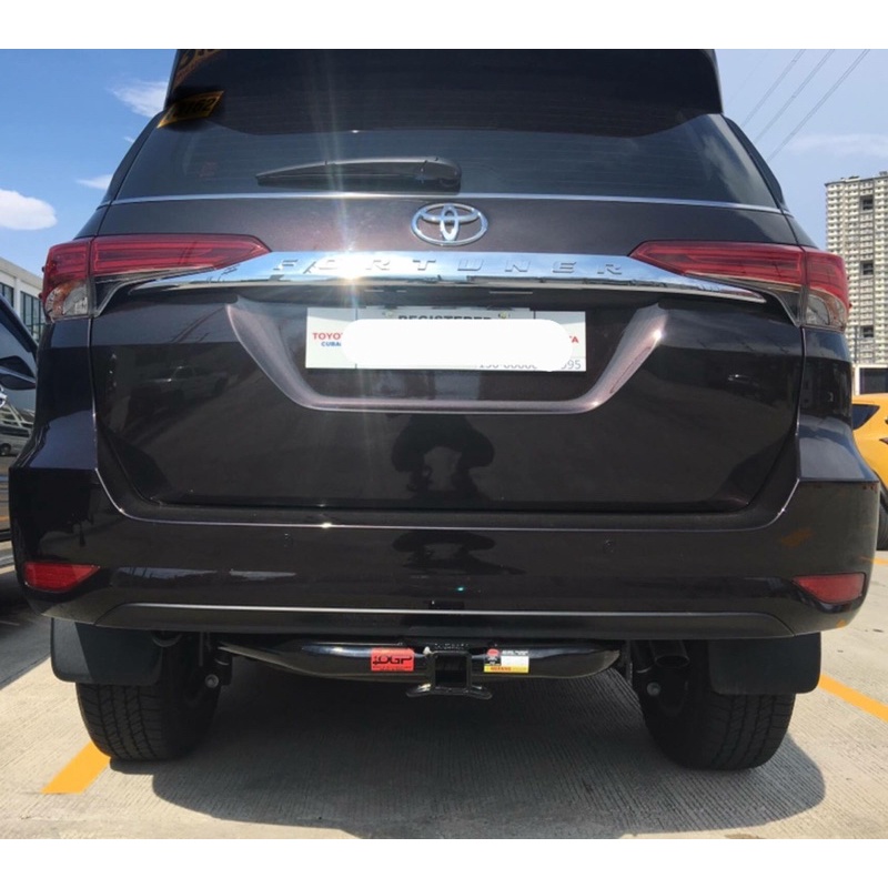 Hitch deals pro fortuner