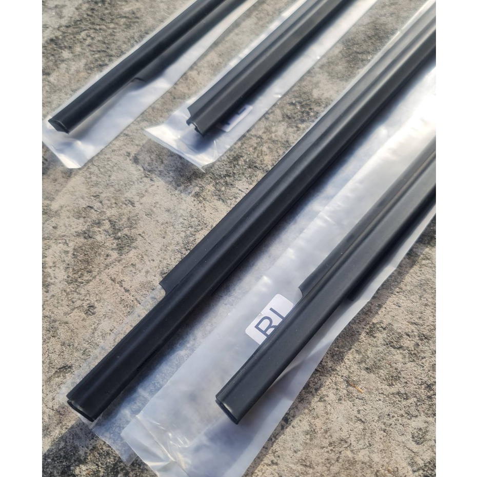 Outer Channel Weather Strip for Innova 2005 to 2015 set