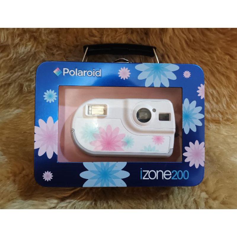 polaroid izone 200 camera