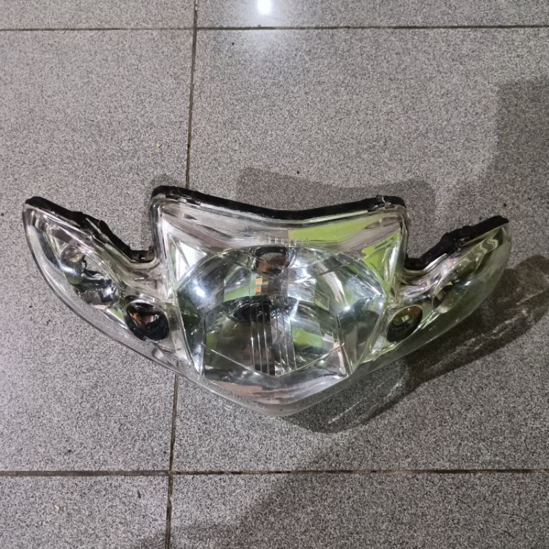 Yamaha Vega R New Original headlight reflector removed | Shopee Philippines