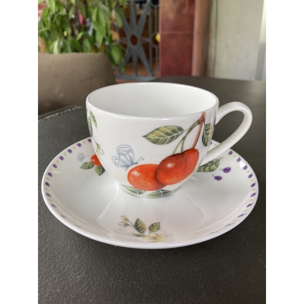 Japan surplus Heritage by Inhesion Fine bone China a pair of cup and ...