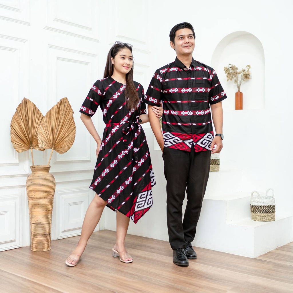 Latest 2024 Couple Batik clothes / Latest Couple Batik Couple Dresses ...