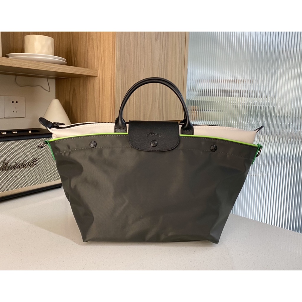 LONG CHAMP LE PLIAGE COLLECTION Top Handle Bag M Green Shopee Philippines