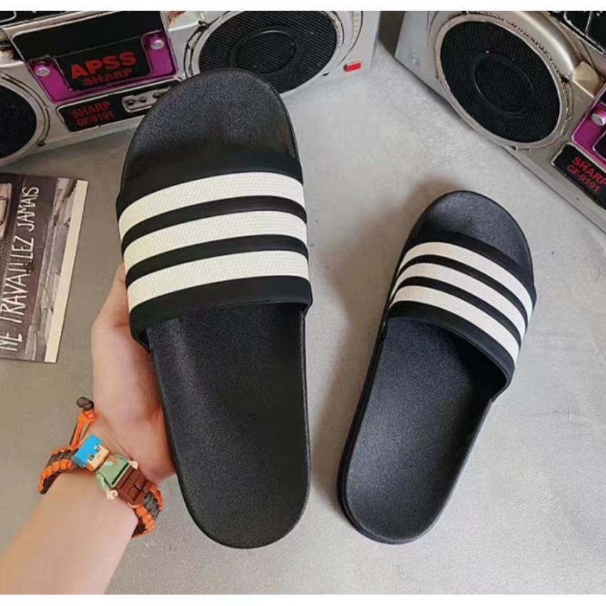 Adidas foam outlet slides