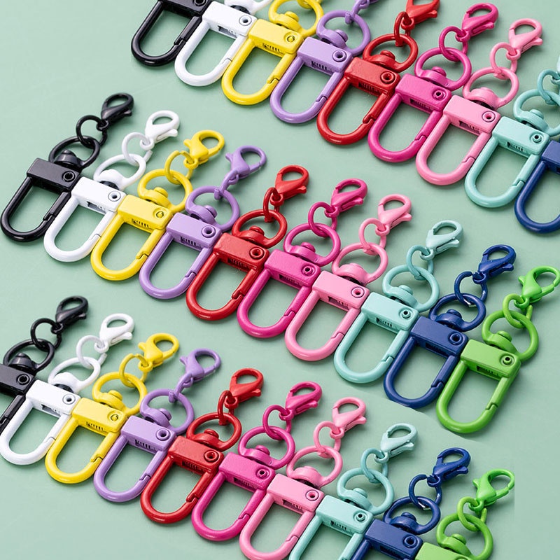 1pcs/bag Fashion Keychains Metal Painted Color Pendant Key Ring Chains