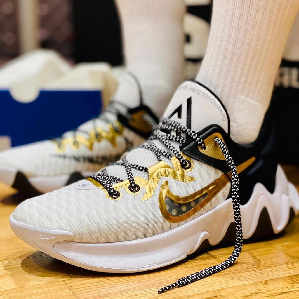 Black white and gold 'basketball outlet shoes