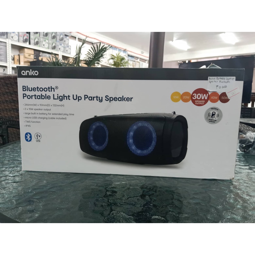 Kmart bluetooth portable speaker with hot sale led lights