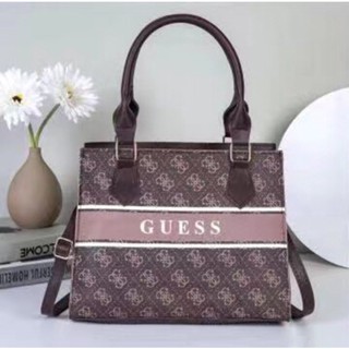 Guess Monique Tote Bag Red Stripe, red : : Fashion