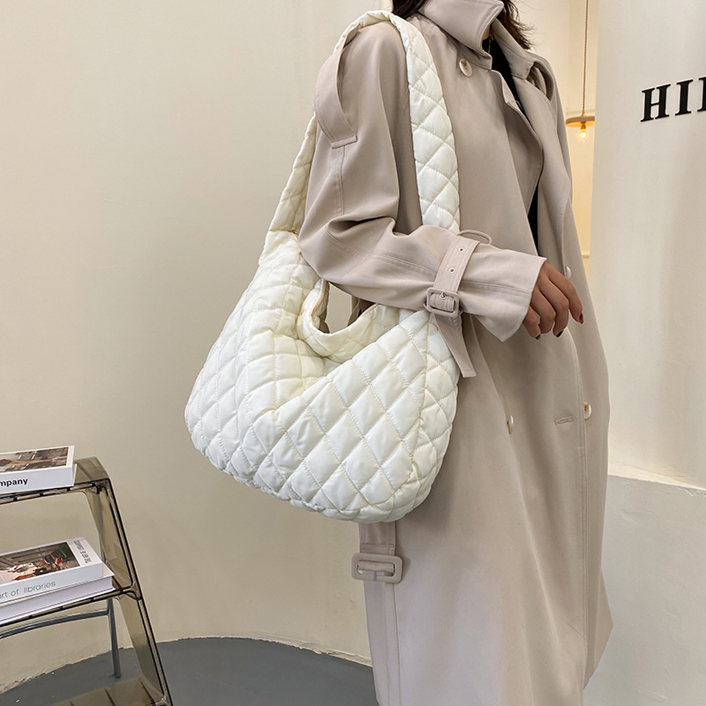 （lovefashions) ♥ Women Retro Lattice Cloud Shoulder Bag Female Winter  Quilted Crossbody Bags