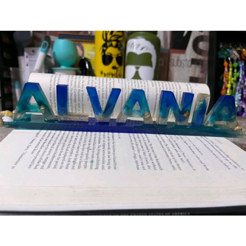 Handcrafted Resin Alphabet Name LED Lamp Stand