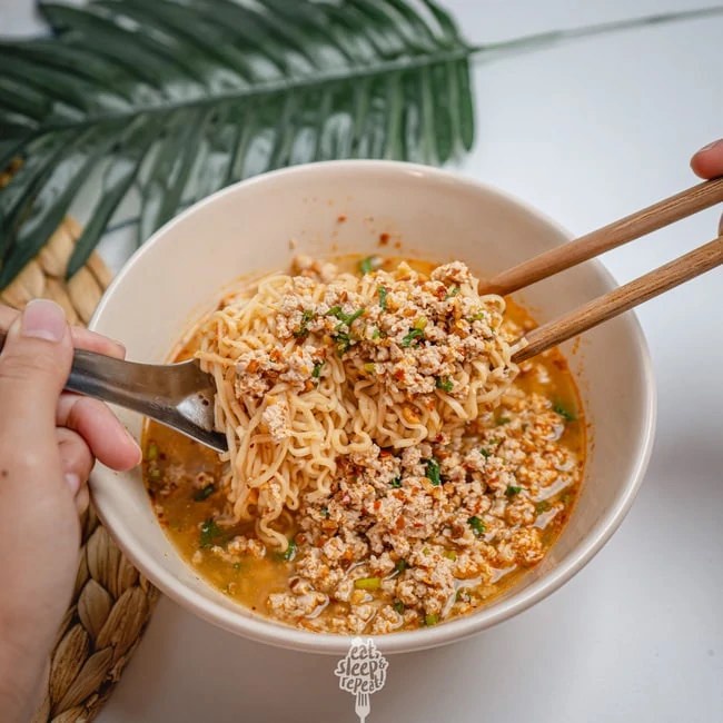 Raitip Ground Chilli for Thai Cuisine 100 Gram (Prik Pon) | Shopee ...
