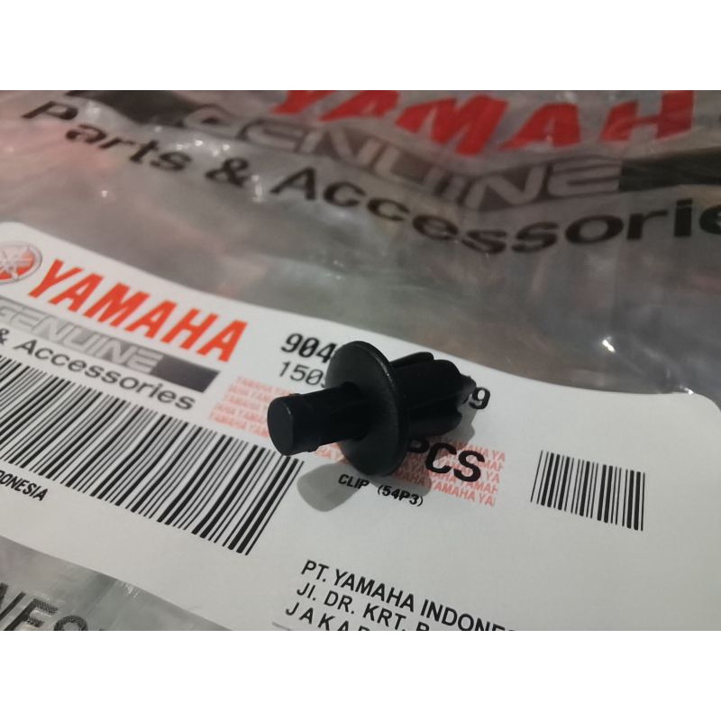 Rivet Clips Yamaha Aerox / Nmax v1 v2 (OEM RIVET) REPLACEMENT | Shopee ...
