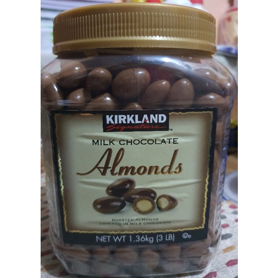 Kirkland AlmondsMilk chocolate1.36kg USA.Best before March 2024
