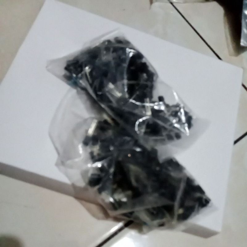 TRANSISTOR A684 TRANSISTOR 2SA684 A 684 TRANSISTOR 2SA 684 | Shopee ...