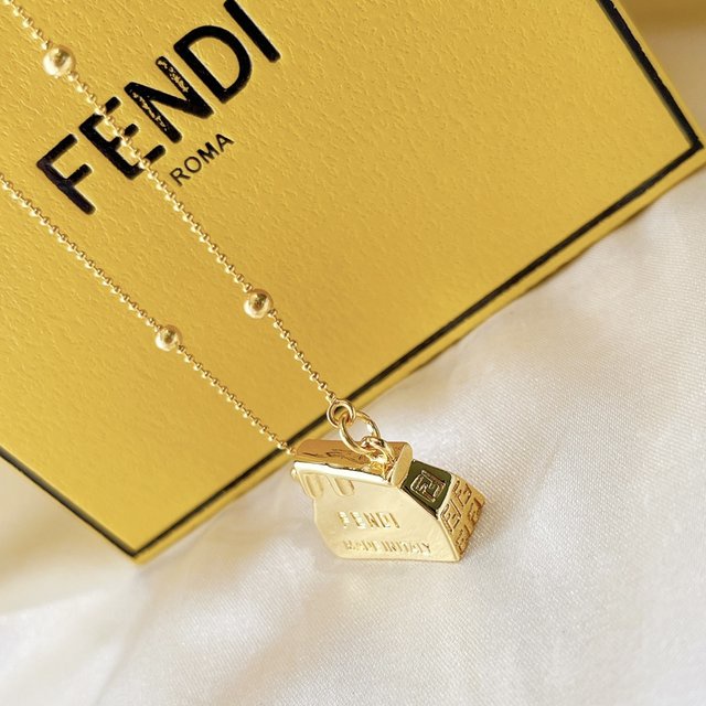 FS#3785 Fendi Fendi Letter F Classic Bag Necklace Classic Works ...