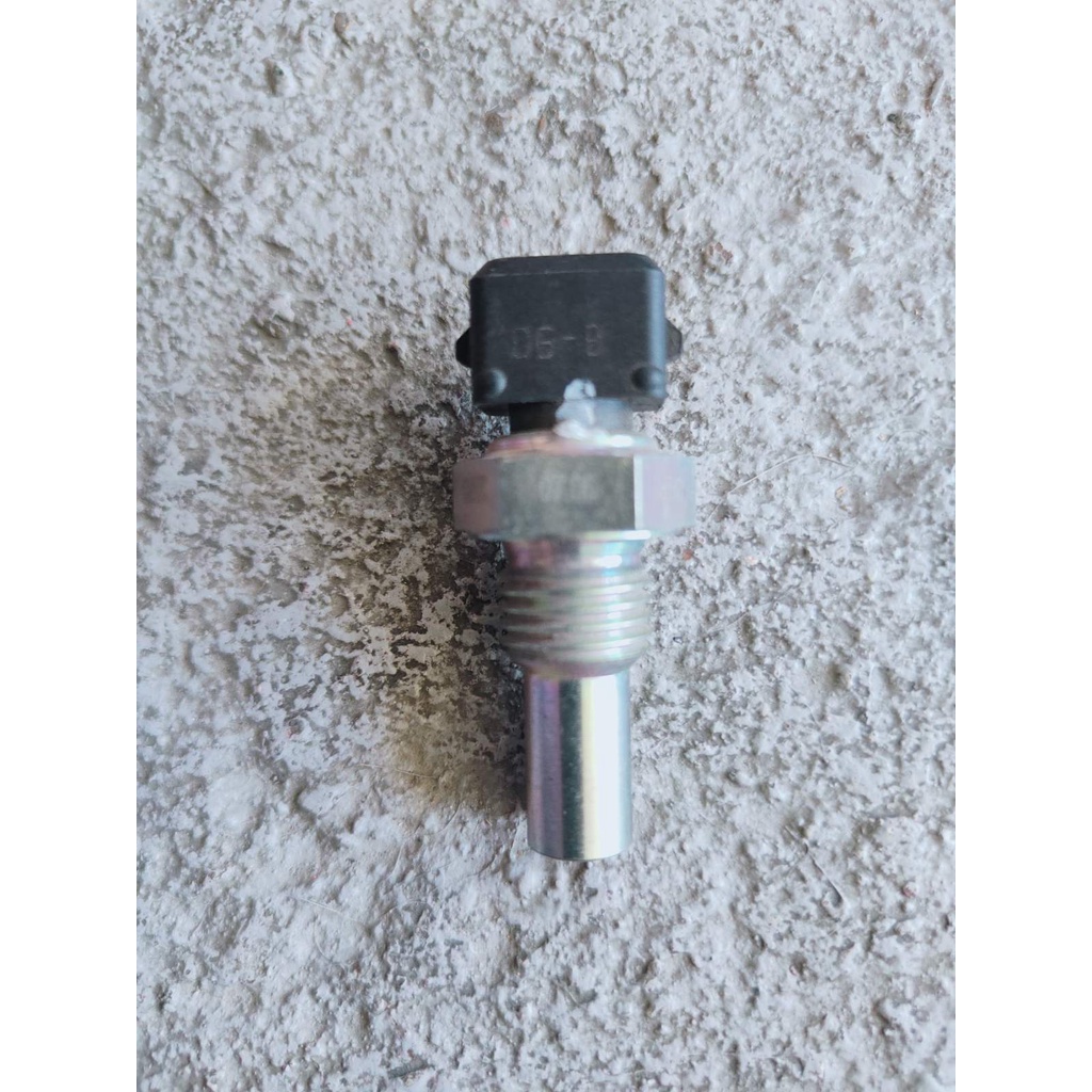 VG1500090061 1PC WATER TEMPERATURE SENSOR HOWO | Shopee Philippines